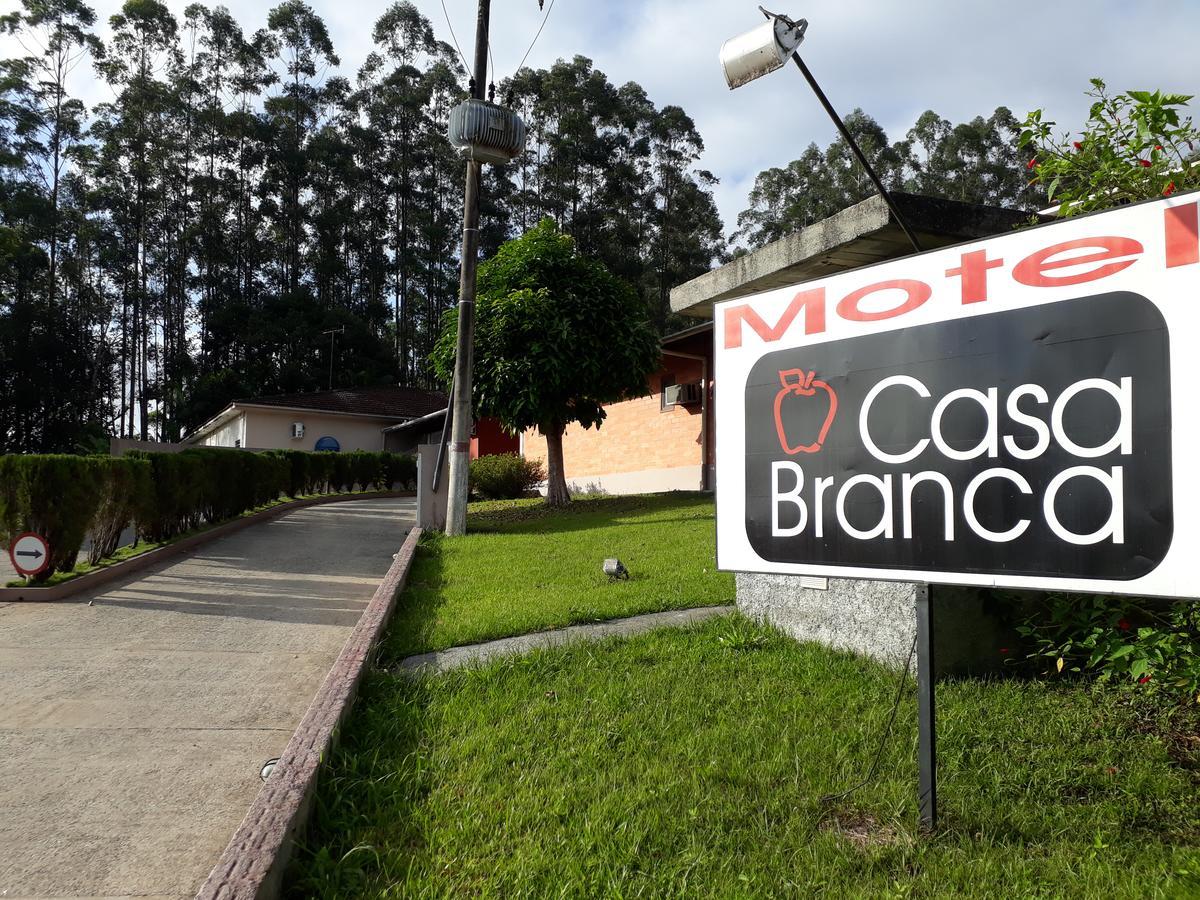 Motel Casa Branca Blumenau Buitenkant foto